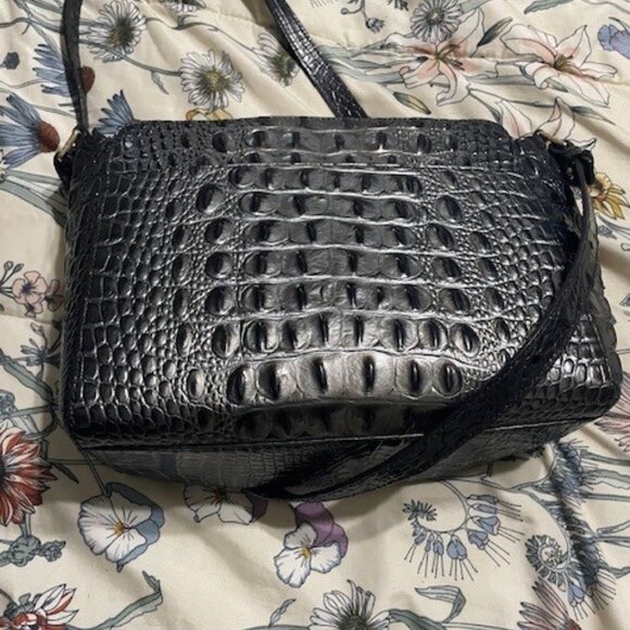 Brahmin Hillary Crossbody - Picture 4 of 4